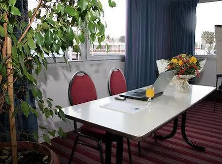 The Originals City, Galaxie, Aeroport Hotell