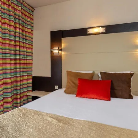 Hotell The Originals City, Galaxie, Aeroport 3*
