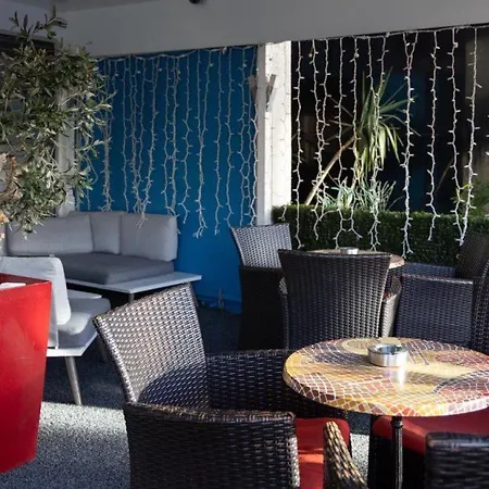 Hotell The Originals City, Galaxie, Aeroport 3*