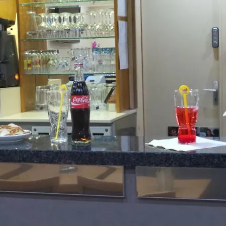 Hotell The Originals City, Galaxie, Aeroport 3*