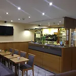 The Originals City, Galaxie, Aeroport Otel