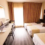 Otel The Originals City, Galaxie, Aeroport